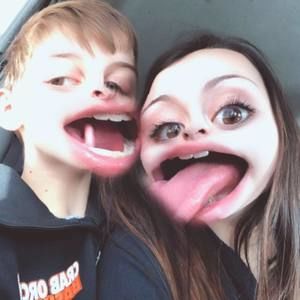 Meet your Posher, Alexis